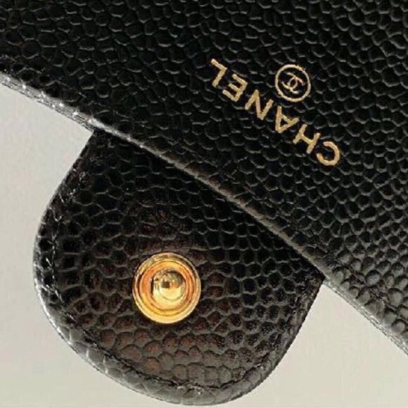 Chanel Caviar Quilted Compact Wallet in Black Leather Mini Classic Flap TriFold - Picture 6 of 7